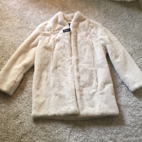 Express Jackets & Blazers - New Express faux fur jacket/coat, size small